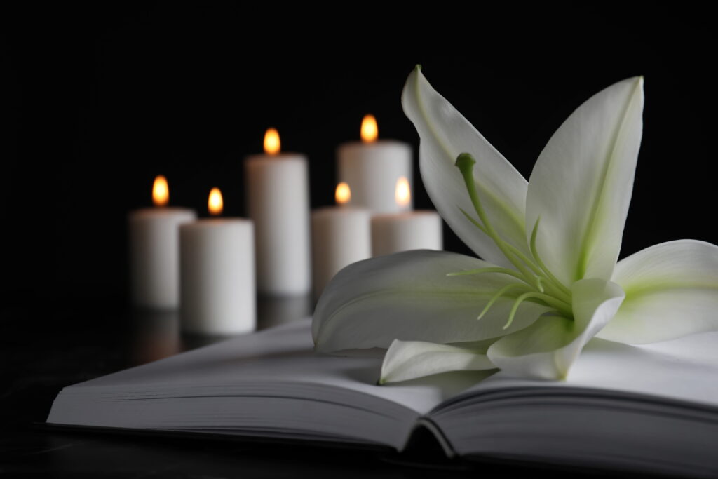 Read more about the article What to Write in a Book of Condolence